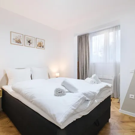3br Free Parking Апартаменты